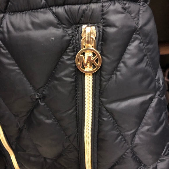 Michael Kors Puffer Jacket - Picture 3 of 10